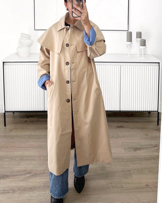 Trench cape