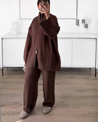 Ensemble pantalon et gilet torsadé ample marron profil mastour